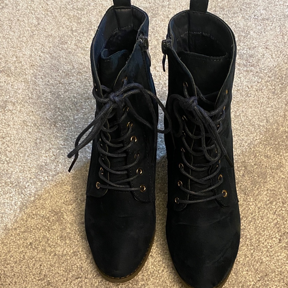 Stylish Blue Ankle Boot